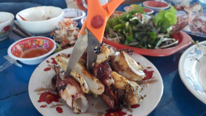 Những điểm ăn chơi ngon, bổ, rẻ, đẹp mê hồn khi tới Phú Yên - Ảnh 16. Những điểm ăn chơi ngon, bổ, rẻ, đẹp mê hồn khi tới Phú Yên - Ảnh 16.