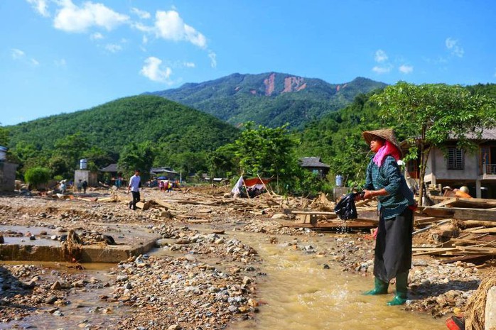 Khắc khoải những hình ảnh nơi rốn lũ Yên Bái - Ảnh 18.