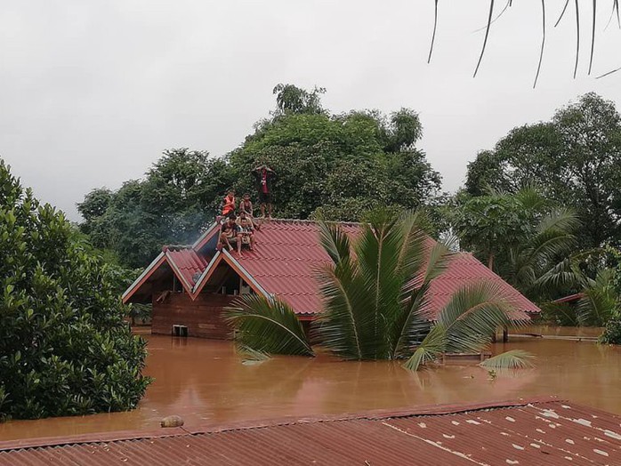 Đại thảm họa vỡ đập thủy điện ở Lào sát mé Việt Nam, cuốn hàng trăm người - Ảnh 5.