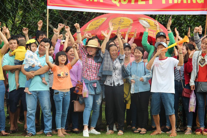 Khởi công cầu Dr Thanh - Lung Sen Dưới: Tân Hiệp Phát đem niềm vui về Cù lao Giêng - Ảnh 4. Khởi công cầu Dr Thanh - Lung Sen Dưới: Tân Hiệp Phát đem niềm vui về Cù lao Giêng - Ảnh 4.