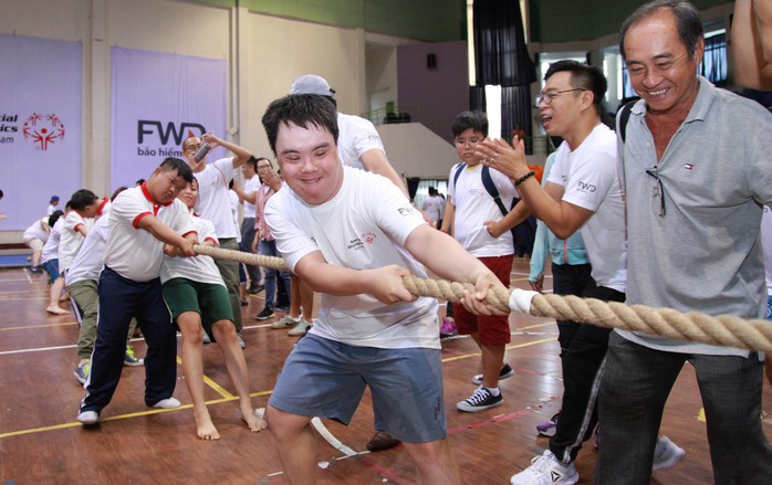 Special Olympics hỗ trợ người thiểu năng trí tuệ - Ảnh 1.