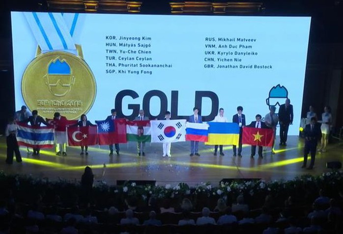 Cả 4 học sinh Việt Nam đều giành huy chương Olympic hoá học quốc tế - Ảnh 1.