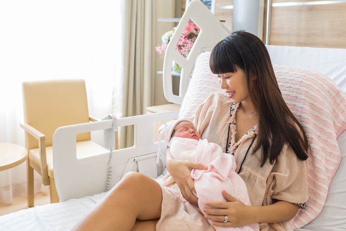 Siêu mẫu Hà Anh xuất hiện rạng rỡ sau khi sinh con - Ảnh 1. Siêu mẫu Hà Anh xuất hiện rạng rỡ sau khi sinh con - Ảnh 1.