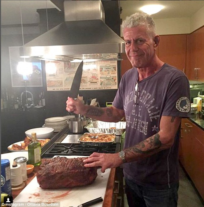 Công bố bất ngờ về tài sản của đầu bếp Anthony Bourdain - Ảnh 3.