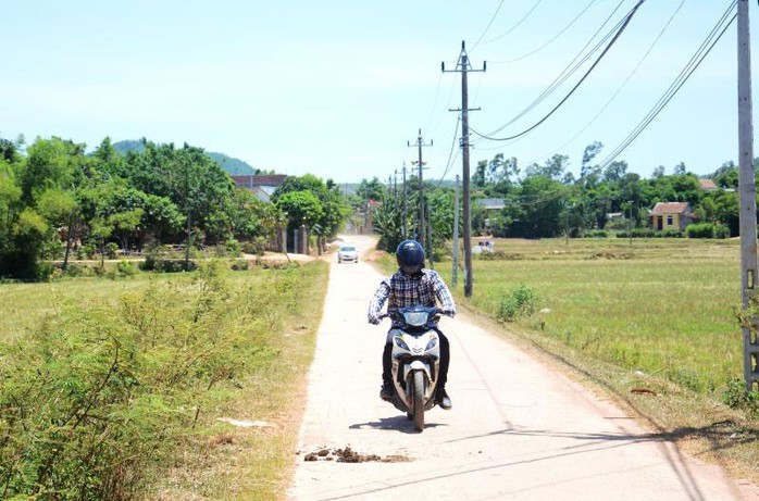 Hoa mắt với phí, quỹ - Ảnh 1.