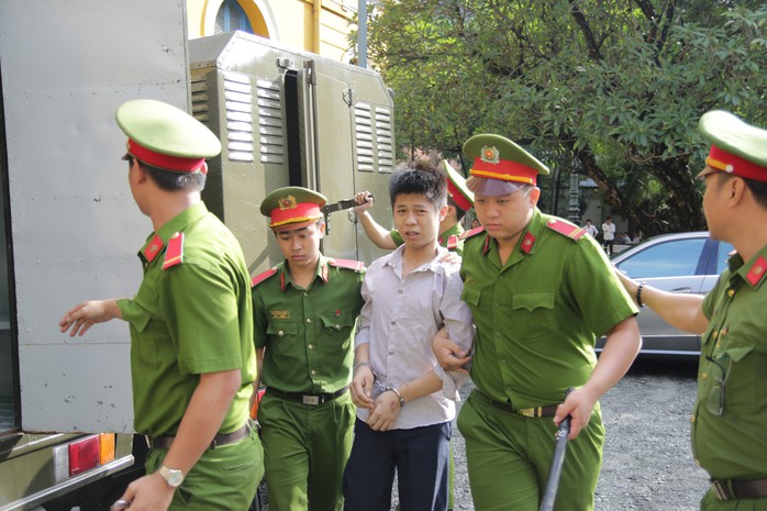 Tuyên tử hình kẻ thảm sát 5 người trong một gia đình ở Bình Tân - Ảnh 2.