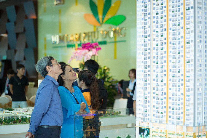 Nghịch lý thị trường căn hộ: Sức mua giảm, giá vẫn leo thang - Ảnh 1. Nghịch lý thị trường căn hộ: Sức mua giảm, giá vẫn leo thang - Ảnh 1.