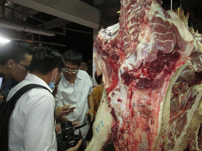 Vì sao Việt Nam chưa cấm thịt “nóng” có nguy cơ mất an toàn? - Ảnh 1.