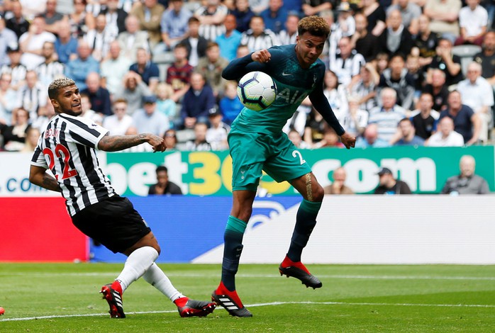 Ba pha đánh đầu, Tottenham hạ gục chủ nhà Newcastle - Ảnh 4.