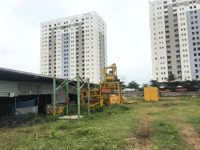 Dân phản ứng trạm ép rác trong khu dân cư - Ảnh 1. Dân phản ứng trạm ép rác trong khu dân cư - Ảnh 1.