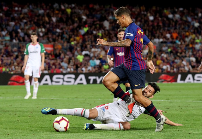 Messi lập cú đúp, Barcelona đại thắng Alaves ngày khai mạc - Ảnh 5.