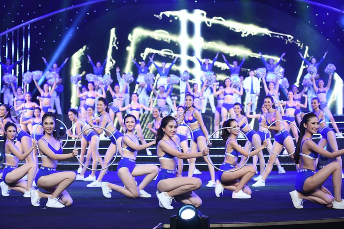 Hoa hậu Việt Nam 2018: trang phục thể thao hot không thua bikini - Ảnh 3. kèo nhà cái tỷ lệ bóng đá hậu Việt Nam 2018: trang phục thể thao hot không thua bikini - Ảnh 3.