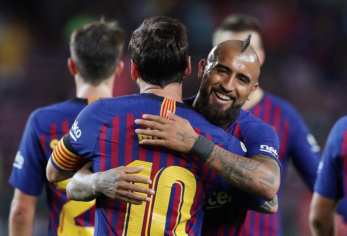 Messi lập cú đúp, Barcelona đại thắng Alaves ngày khai mạc - Ảnh 6.