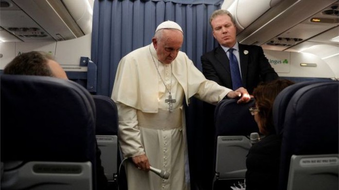 Giáo hoàng Francis im lặng về thư tố cáo lạm dụng tình dục - Ảnh 1.