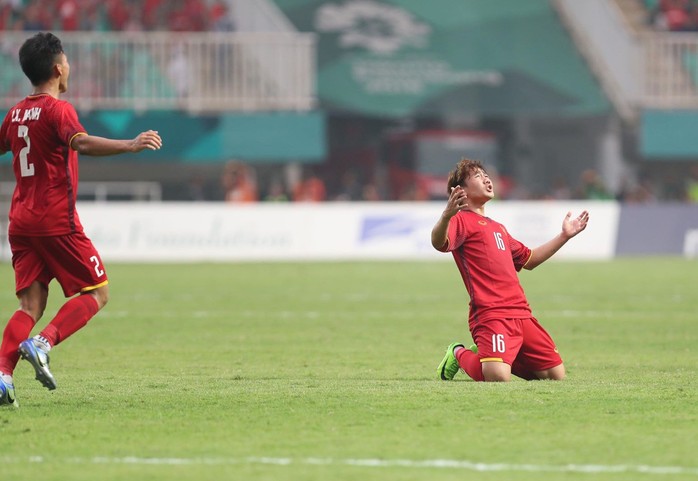 Olympic Việt Nam - Hàn Quốc 1-3: An ủi với siêu phẩm của Minh Vương - Ảnh 8.