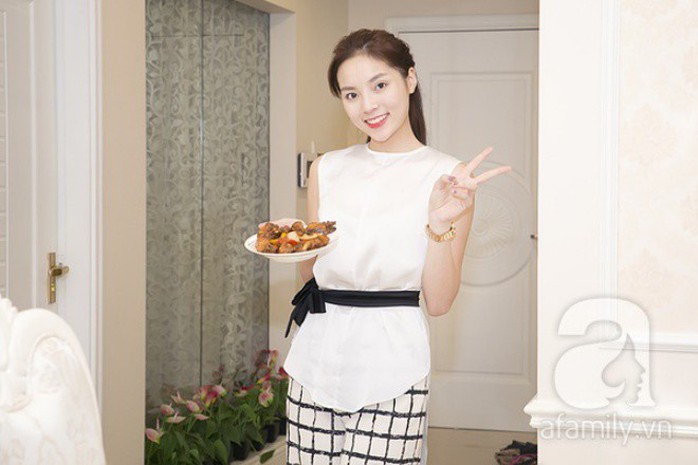 Ngắm không gian sống của 3 hoa hậu nổi tiếng nhất showbiz Việt - Ảnh 13. Ngắm không gian sống của 3 hoa hậu nổi tiếng nhất showbiz Việt - Ảnh 13.