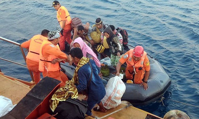 Động đất Indonesia: Gần 100 người thiệt mạng - Ảnh 11.