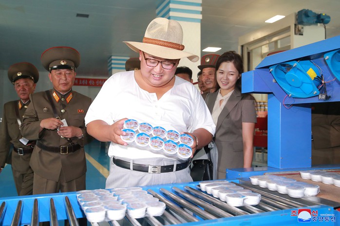 Hình ảnh lạ của ông Kim Jong-un - Ảnh 7.