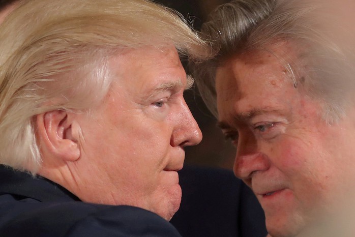 Ông Bannon: “Tổng thống Donald Trump đang đối mặt đảo chính” - Ảnh 1.