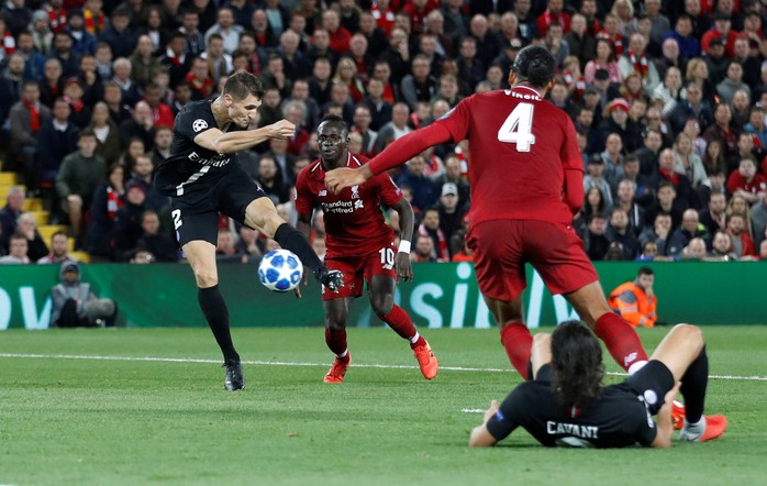 Thương binh Firmino định đoạt trận đại chiến sân Anfield - Ảnh 4.