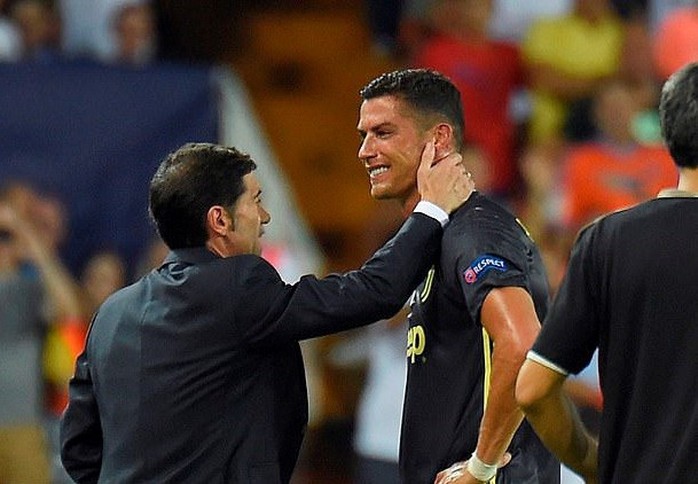 Ronaldo lãnh thẻ đỏ, Juventus đại thắng ở Tây Ban Nha - Ảnh 2.
