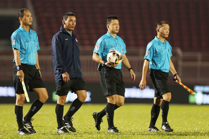 Trợ lý trọng tài V-League Trần Đăng Khoa qua đời vì tai nạn giao thông - Ảnh 1.