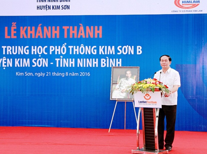 Những hình ảnh đẹp, gần gũi của Chủ tịch nước Trần Đại Quang với mái trường xưa - Ảnh 5.