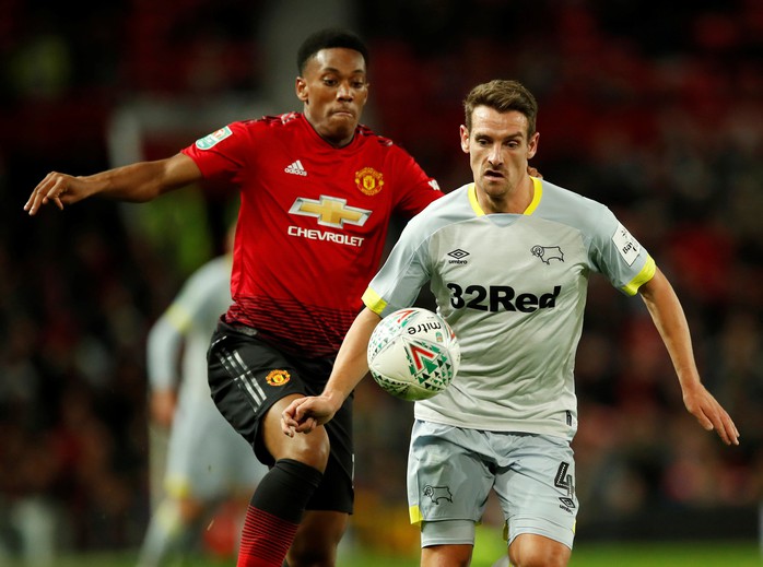 Thua luân lưu Derby County, Man United bị loại sớm ở League Cup - Ảnh 4.