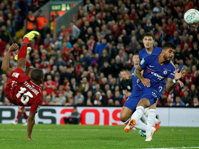 Hazard toả sáng, Chelsea ngược dòng loại Liverpool tại League Cup - Ảnh 4.