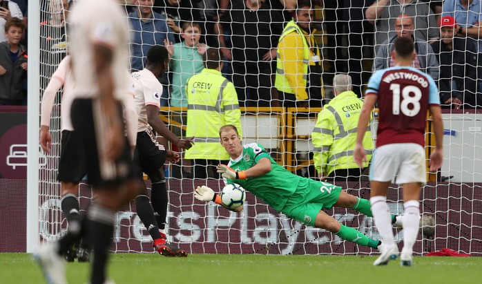 Tottenham thua sốc Watford, Man United trở lại Top 10 - Ảnh 8.