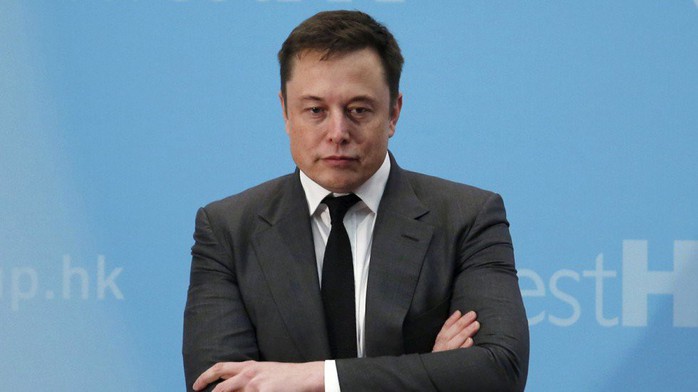 Tỉ phú Elon Musk mất ghế chủ tịch Tesla, đóng phạt 20 triệu USD - Ảnh 1.