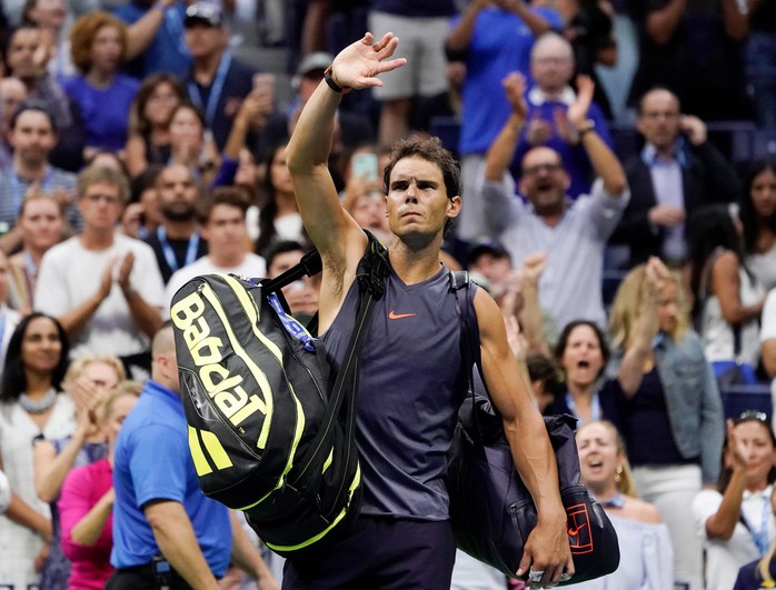 Nadal bỏ cuộc vì chấn thương, Del Potro vào chung kết với Djokovic - Ảnh 6.