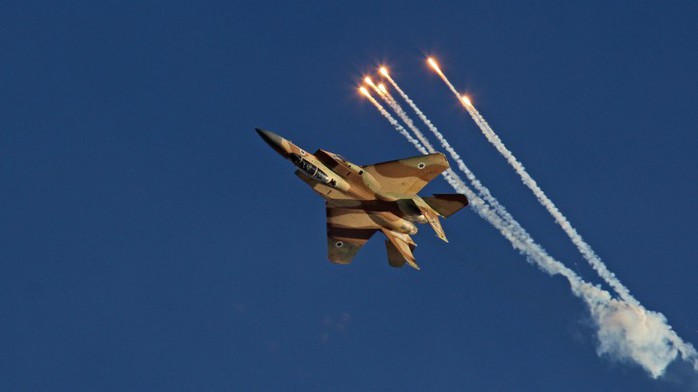 Syria khẳng định bắn trúng máy bay Israel - Ảnh 1.