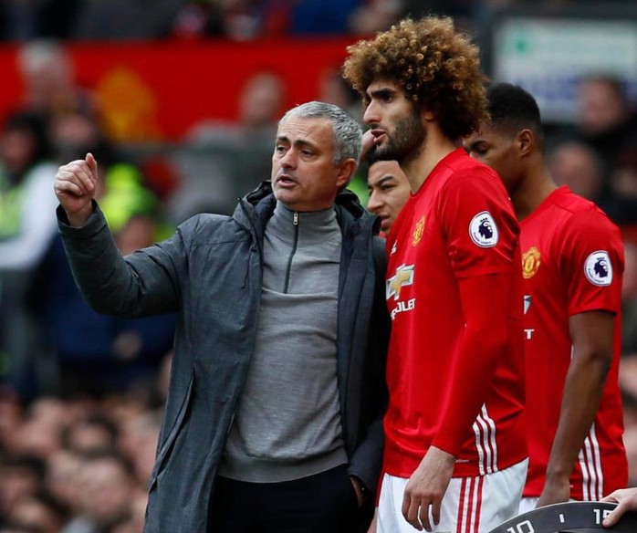 Bất chấp đề nghị của Mourinho, Fellaini quyết ra đi - Ảnh 2.