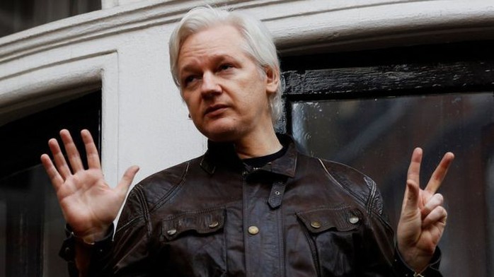 Ecuador và Assange: Bỏ thì thương, vương thì tội? - Ảnh 1.