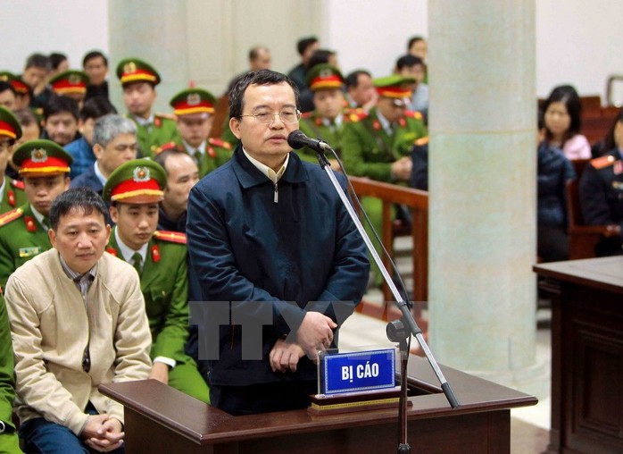 Sự dân chủ thể hiện rất rõ ở phiên tòa xét xử bị cáo Đinh La Thăng - Ảnh 1.