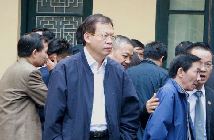 Tòa xử ông Đinh La Thăng: Luật sư đề nghị triệu tập thêm nhân chứng - Ảnh 9.