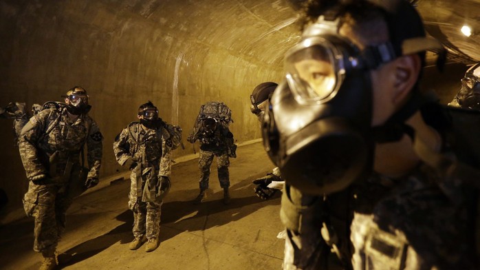 Mỹ luyện quân đối phó độc chiêu hầm ngầm của Triều Tiên - Ảnh 1.