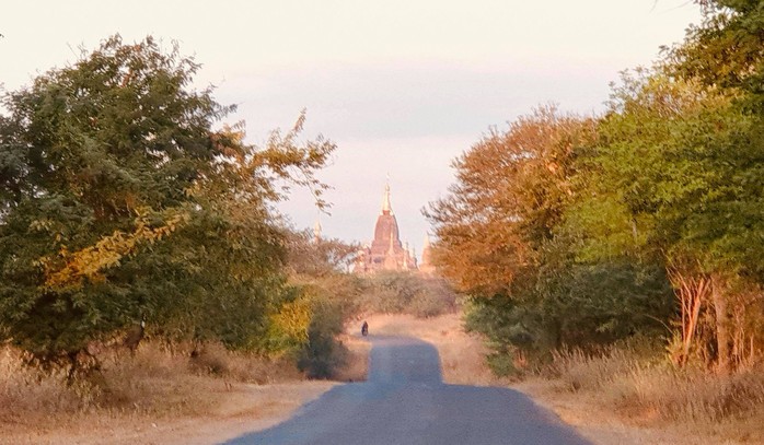 Bagan - Thành phố bình minh - Ảnh 1.