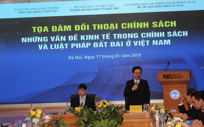 “Các đại gia Việt giàu siêu tốc nhờ đất đai là chính” - Ảnh 2. “Các đại gia Việt giàu siêu tốc nhờ đất đai là chính” - Ảnh 2.
