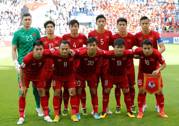 Đoàn Văn Hậu lọt top 10 nhân vật xuất sắc nhất Asian Cup 2019 - Ảnh 3.