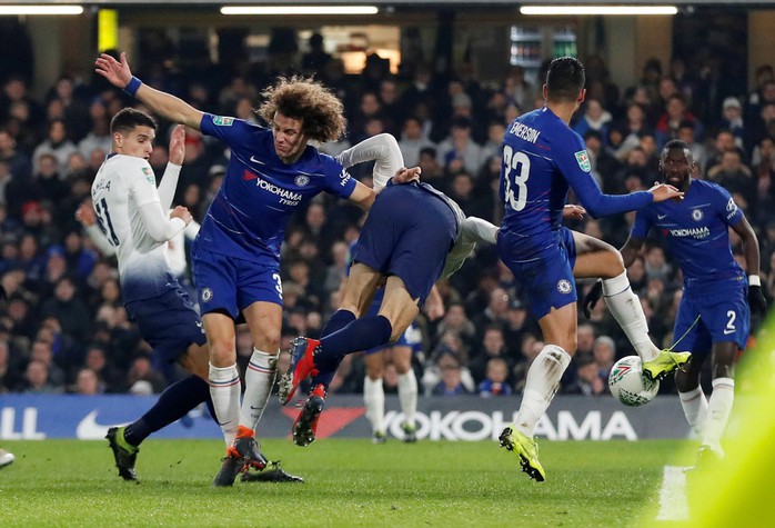 Thắng nghẹt thở Tottenham, Chelsea vào chung kết League Cup - Ảnh 4.