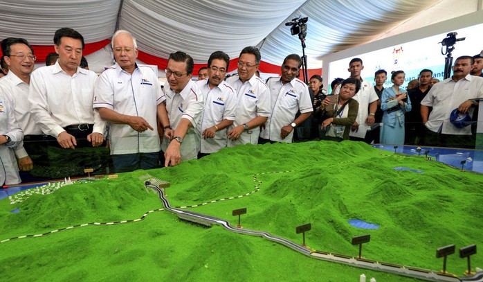 Malaysia hủy dự án 20 tỉ USD với Trung Quốc - Ảnh 1.
