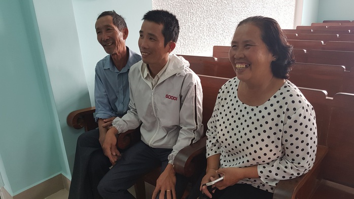 Bảo vệ cha, 1 thanh niên bị TAND Phú Yên kết án oan 1 năm 6 tháng tù - Ảnh 2.