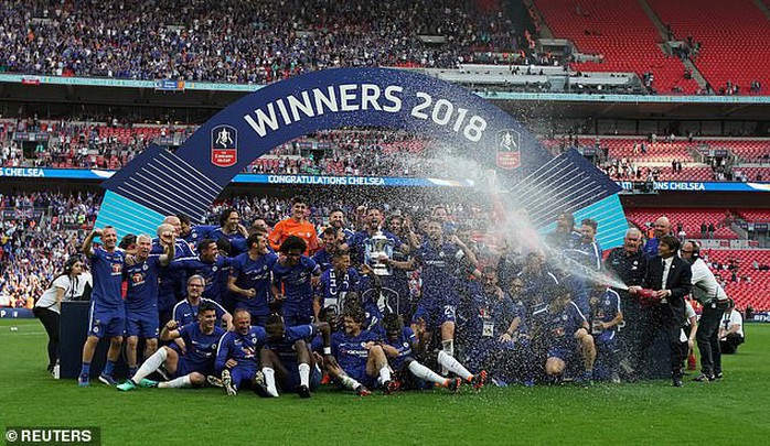 Đại chiến Man United vòng 5 FA Cup, Chelsea dễ mất ngôi vương - Ảnh 1.