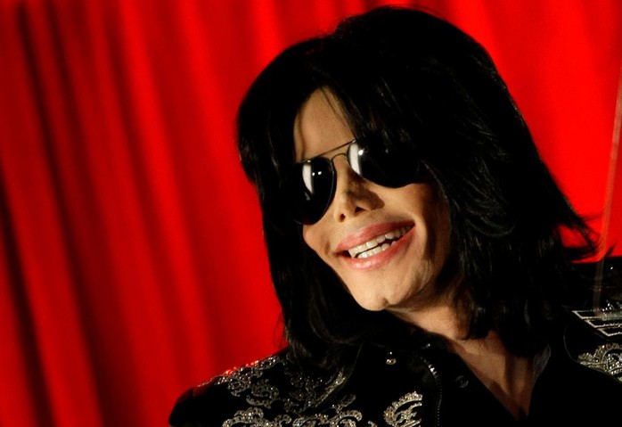 Gia đình phản ứng phim tài liệu tố Michael Jackson ấu dâm - Ảnh 1.