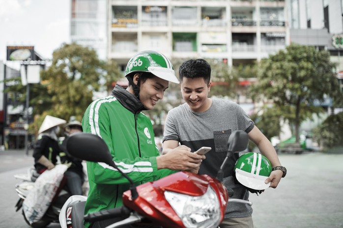 Grab: An toàn hơn, tốt hơn mỗi ngày - Ảnh 2. Grab: An toàn hơn, tốt hơn mỗi ngày - Ảnh 2.