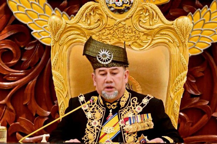 Quốc vương Malaysia bất ngờ thoái vị - Ảnh 1.