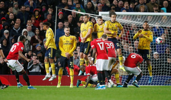 Man United rơi xuống vị trí thứ 10, ghế Solskjaer lung lay!  - Ảnh 6.