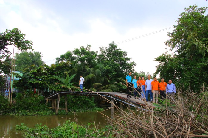 Đồng Tháp xây dựng cây cầu mang tên Đại tá phi công Nguyễn Văn Bảy - Ảnh 1.